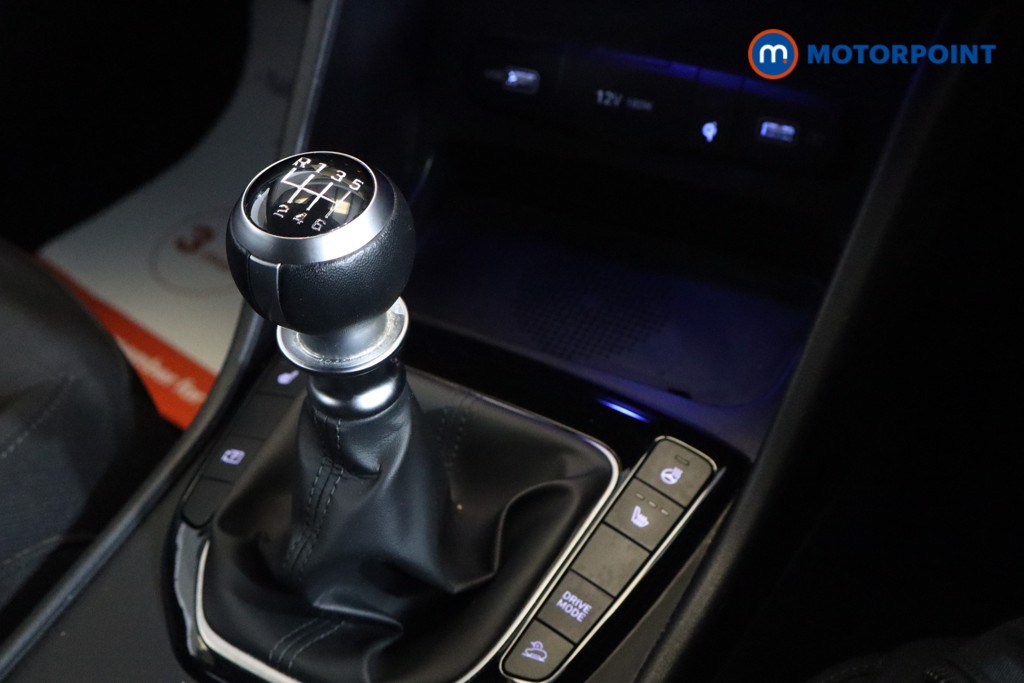 Hyundai Tucson Premium Manual Petrol SUV - Stock Number (1533435) - 8th supplementary image