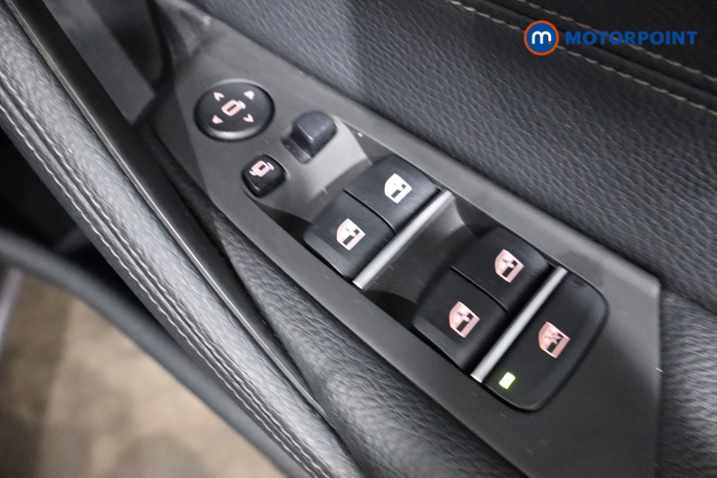 BMW 5 Series M Sport Automatic Petrol Plug-In Hybrid Saloon - Stock Number (1533819) - 24th supplementary image