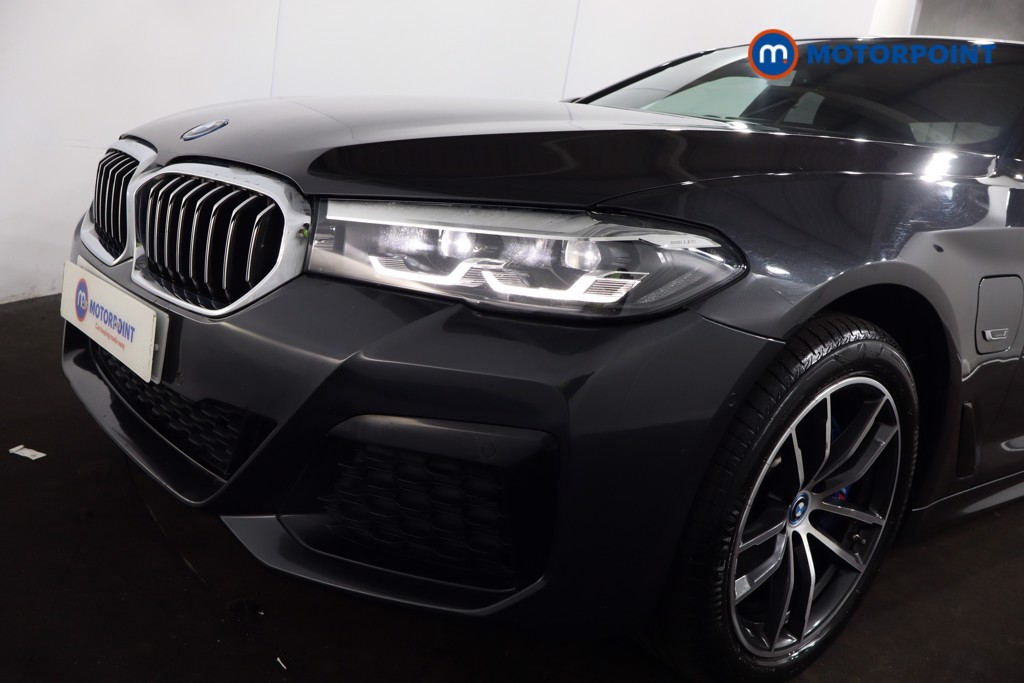 BMW 5 Series M Sport Automatic Petrol Plug-In Hybrid Saloon - Stock Number (1533819) - 28th supplementary image