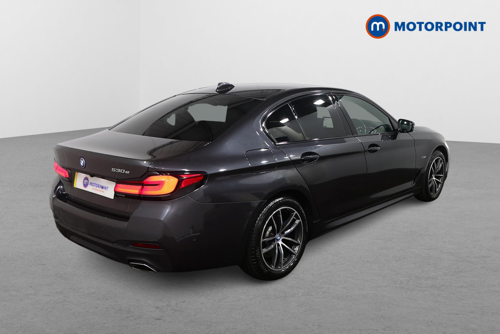 BMW 5 Series M Sport Automatic Petrol Plug-In Hybrid Saloon - Stock Number (1533819) - Drivers side rear corner