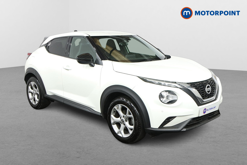 Nissan Juke N-Connecta Automatic Petrol SUV - Stock Number (1519915) - Drivers side front corner