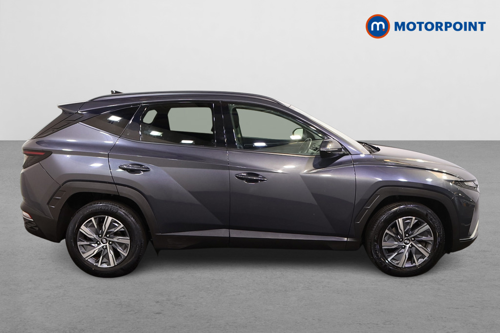 Hyundai Tucson Se Connect Manual Petrol SUV - Stock Number (1532421) - Drivers side
