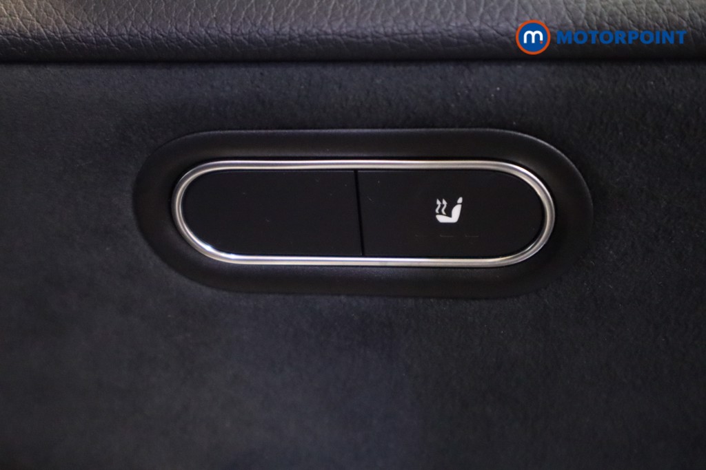 Mercedes-Benz A Class Amg Line Automatic Petrol Hatchback - Stock Number (1533045) - 8th supplementary image