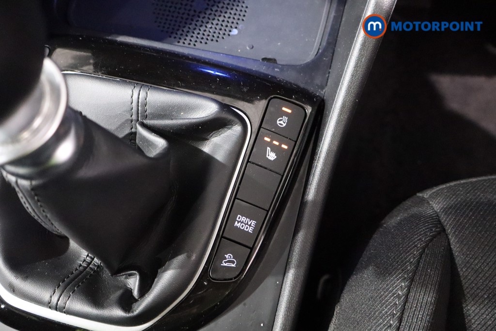 Hyundai Tucson Premium Manual Petrol SUV - Stock Number (1534544) - 20th supplementary image