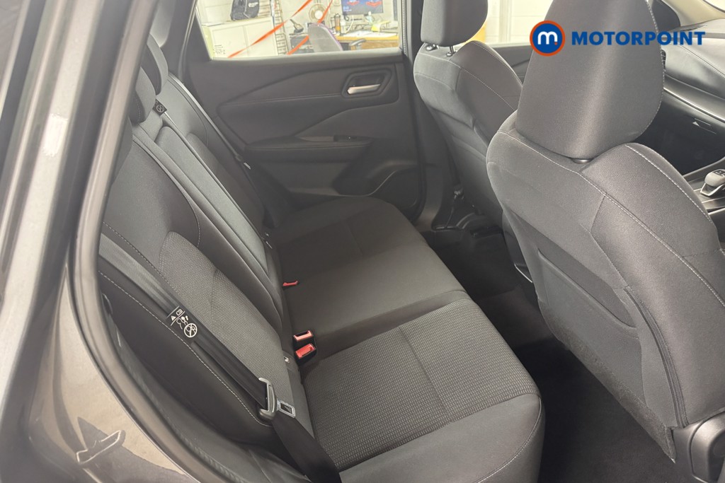 Nissan Qashqai Acenta Premium Automatic Petrol SUV - Stock Number (1536984) - 4th supplementary image