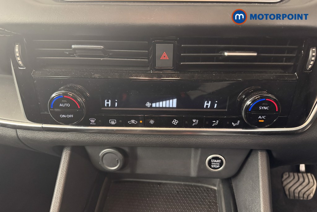 Nissan Qashqai Acenta Premium Automatic Petrol SUV - Stock Number (1536984) - 8th supplementary image