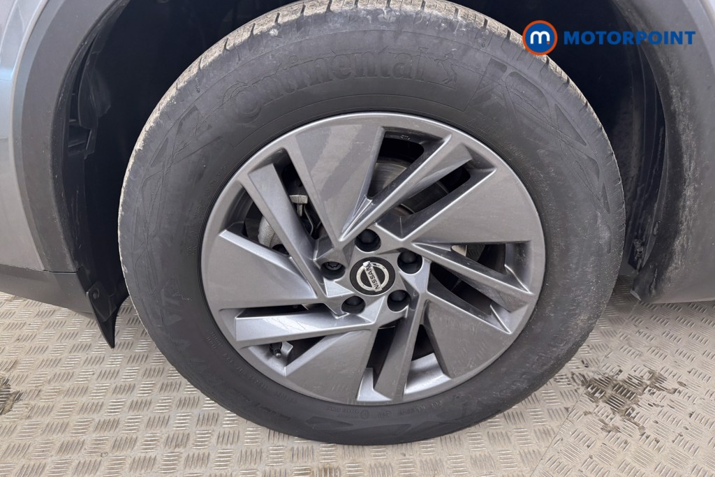 Nissan Qashqai Acenta Premium Automatic Petrol SUV - Stock Number (1536984) - 21st supplementary image
