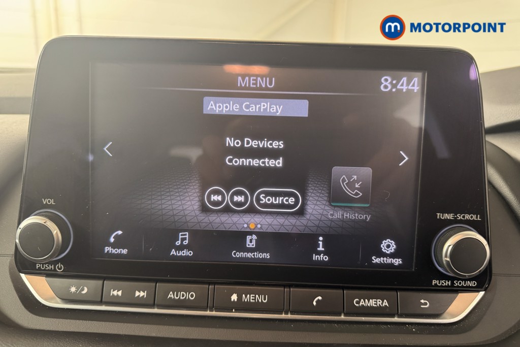 Nissan Qashqai Acenta Premium Automatic Petrol SUV - Stock Number (1536984) - 1st supplementary image