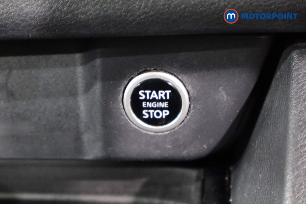 Nissan Qashqai Acenta Premium Manual Petrol SUV - Stock Number (1539239) - 14th supplementary image