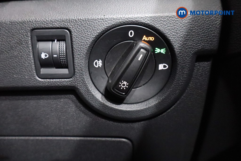 Volkswagen T-Cross Se Edition Manual Petrol SUV - Stock Number (1537053) - 18th supplementary image