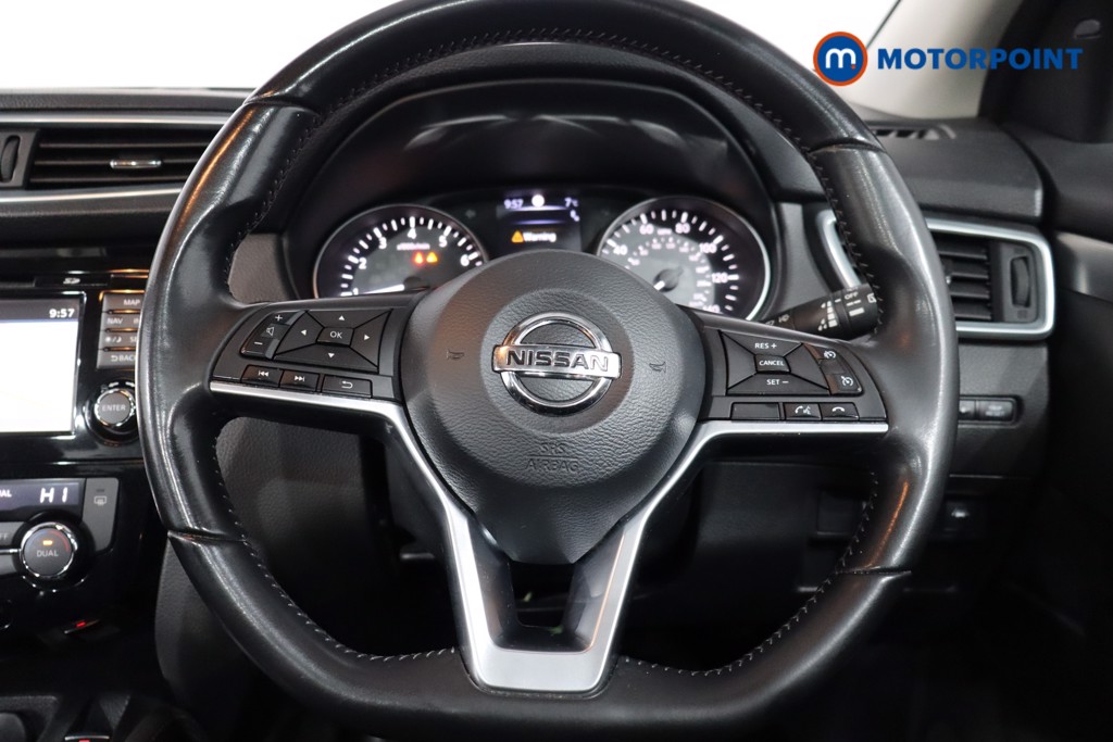Nissan Qashqai N-Connecta Manual Petrol SUV - Stock Number (1537809) - 6th supplementary image