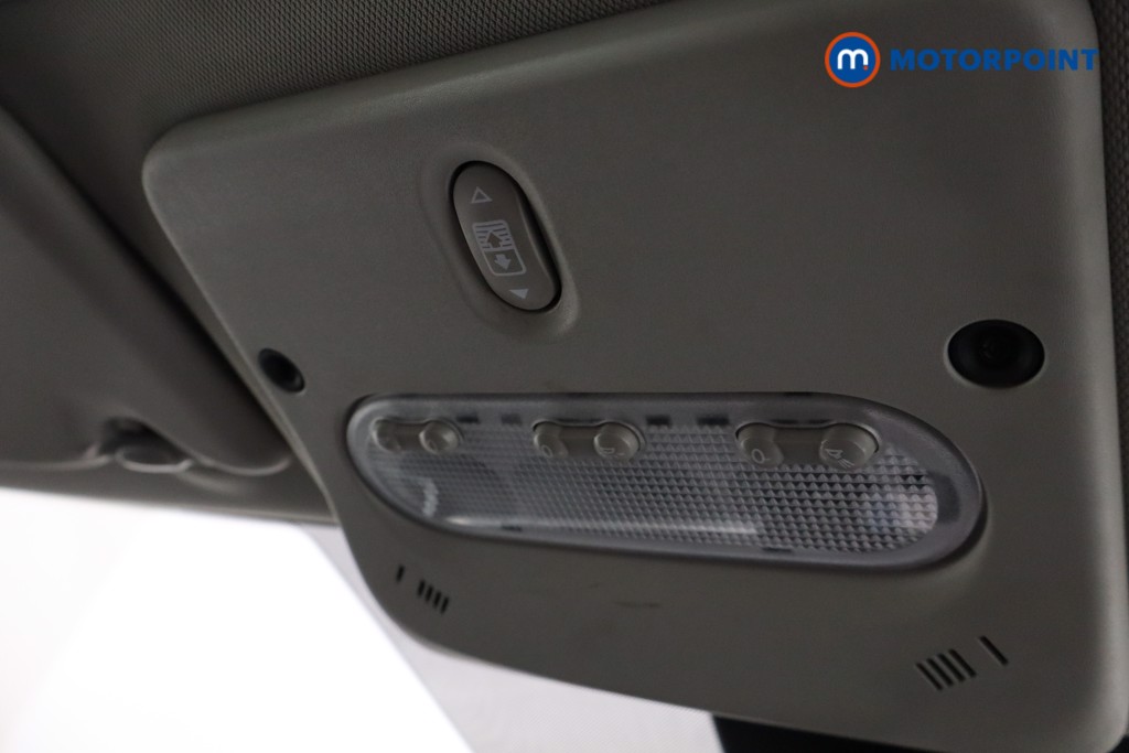 Nissan Qashqai N-Connecta Manual Petrol SUV - Stock Number (1537809) - 19th supplementary image