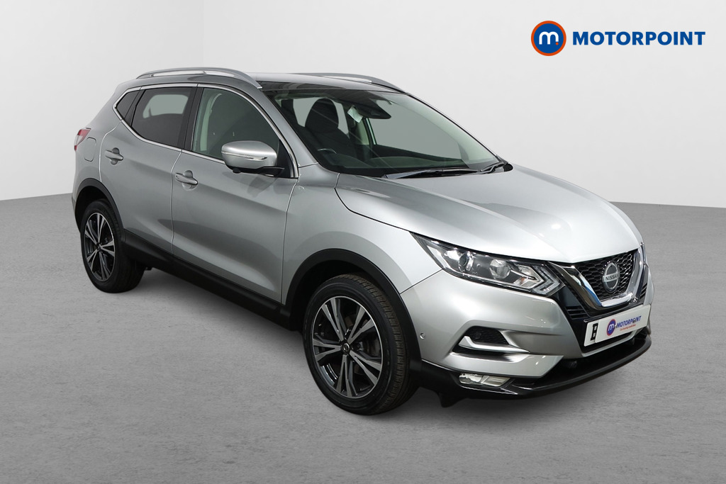 Nissan Qashqai N-Connecta Manual Petrol SUV - Stock Number (1537809) - Drivers side front corner