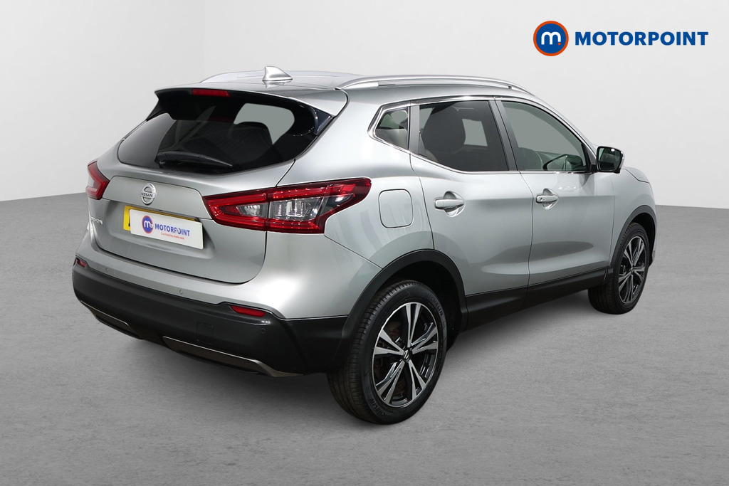 Nissan Qashqai N-Connecta Manual Petrol SUV - Stock Number (1537809) - Drivers side rear corner