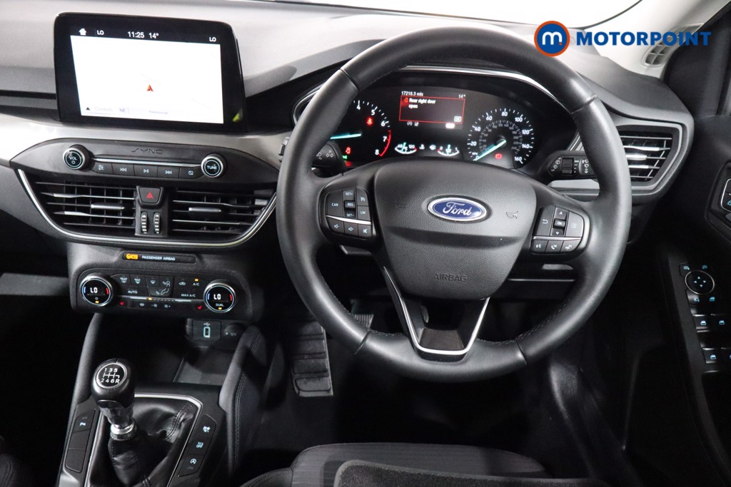 Ford Focus Titanium Manual Petrol Hatchback - Stock Number (1517777) - 3rd supplementary image