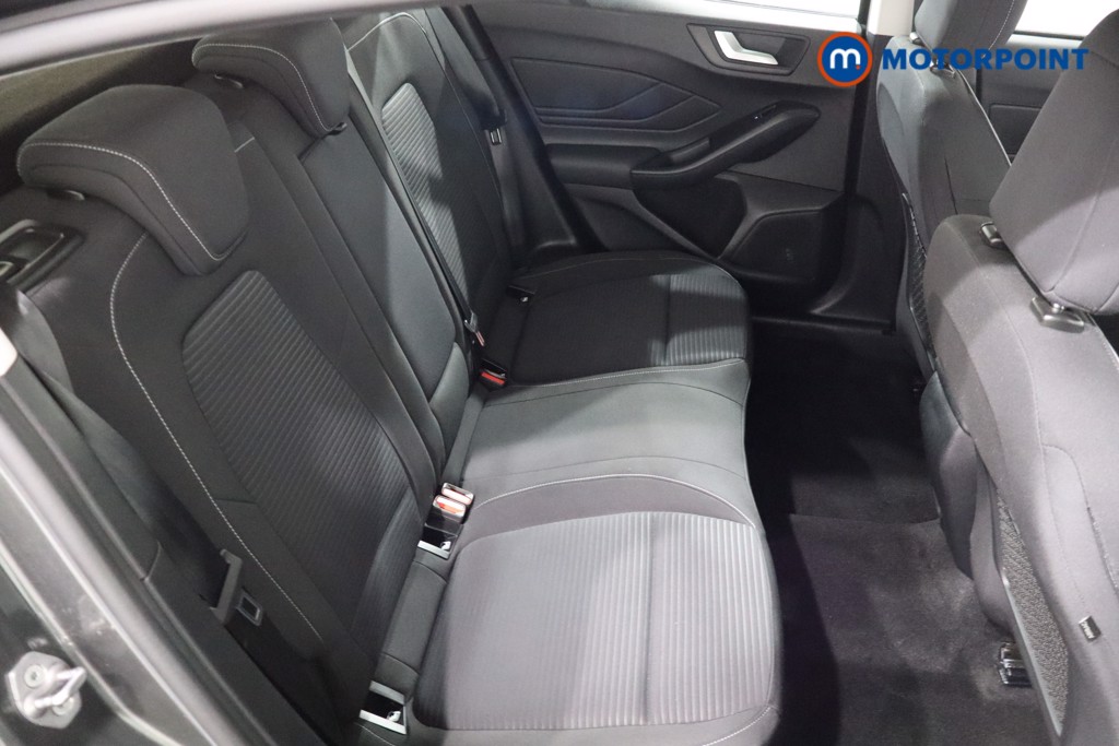 Ford Focus Titanium Manual Petrol Hatchback - Stock Number (1517777) - 5th supplementary image