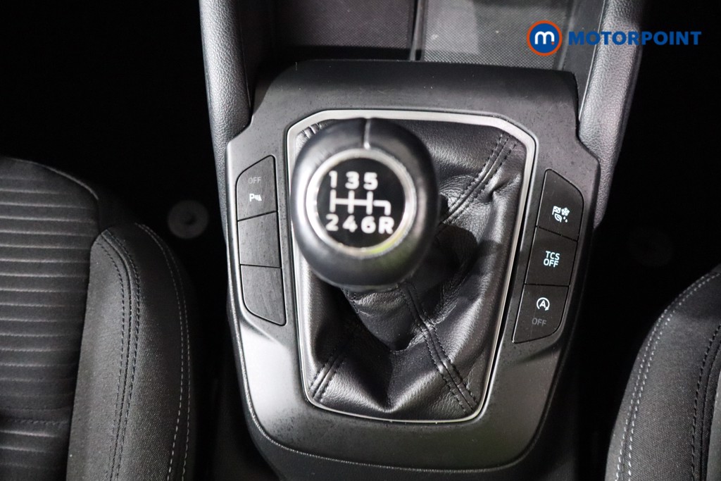 Ford Focus Titanium Manual Petrol Hatchback - Stock Number (1517777) - 17th supplementary image