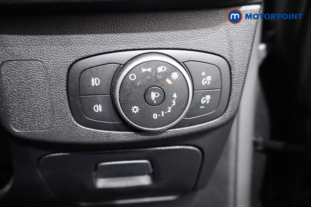 Ford Focus Titanium Manual Petrol Hatchback - Stock Number (1517777) - 22nd supplementary image