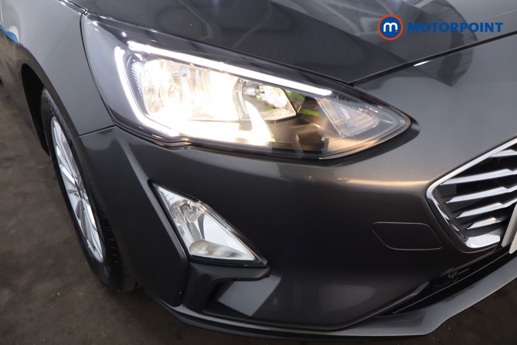 Ford Focus Titanium Manual Petrol Hatchback - Stock Number (1517777) - 25th supplementary image