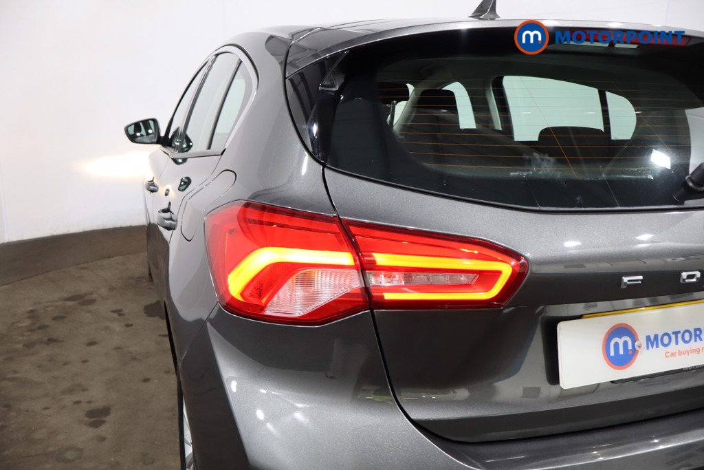 Ford Focus Titanium Manual Petrol Hatchback - Stock Number (1517777) - 30th supplementary image