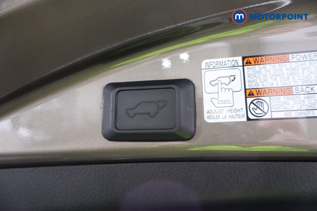Toyota Rav4 Icon Tech Automatic Petrol-Electric Hybrid SUV - Stock Number (1521497) - 32nd supplementary image