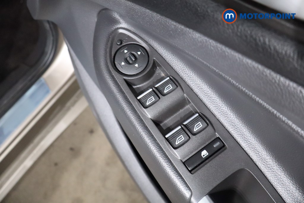Ford Kuga St-Line Manual Diesel SUV - Stock Number (1530741) - 23rd supplementary image