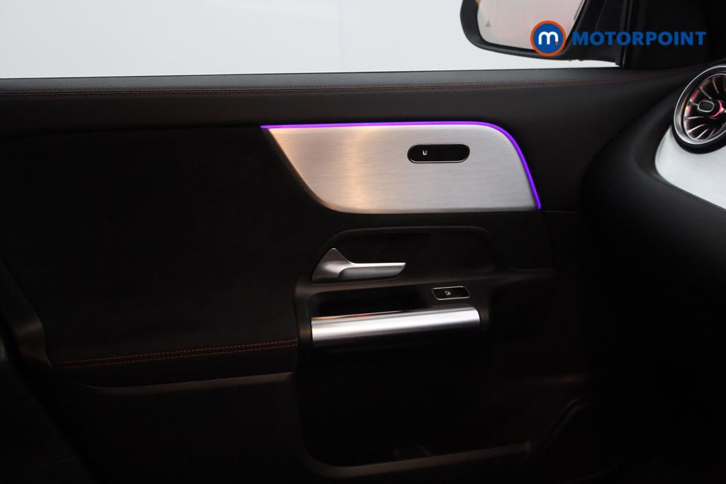 Mercedes-Benz EQA Amg Line Automatic Electric SUV - Stock Number (1531941) - 8th supplementary image