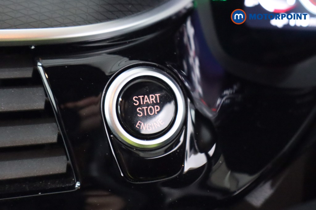 BMW 5 Series M Sport Automatic Petrol Plug-In Hybrid Saloon - Stock Number (1533829) - 13th supplementary image
