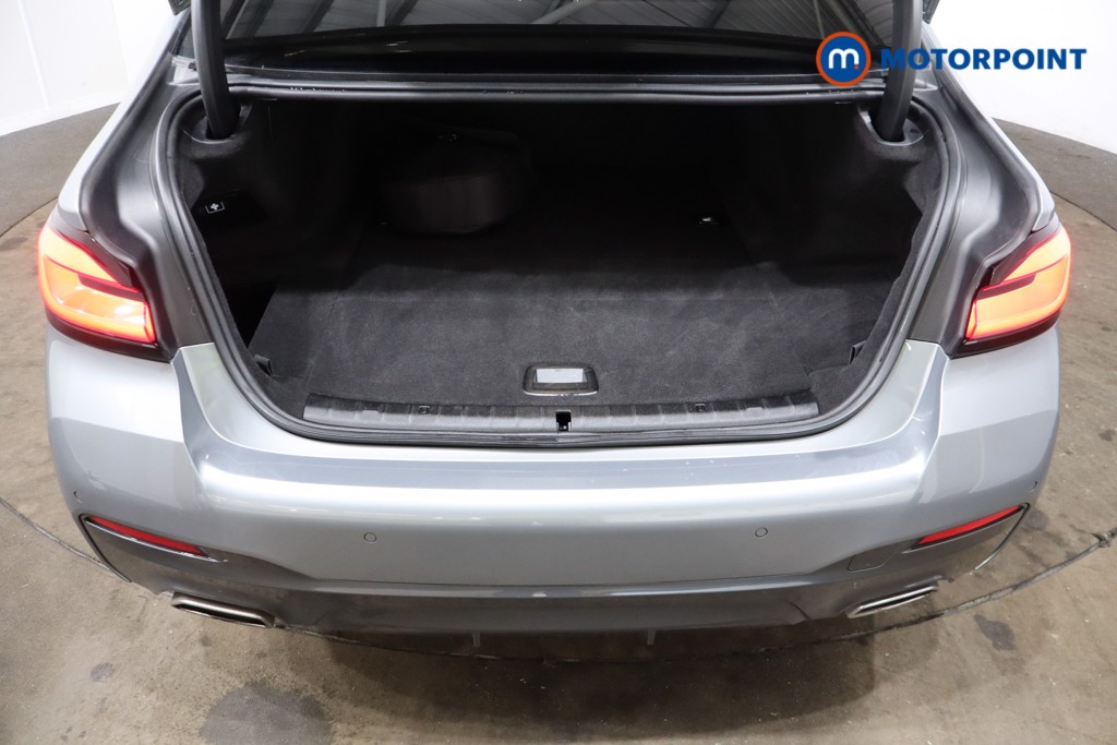 BMW 5 Series M Sport Automatic Petrol Plug-In Hybrid Saloon - Stock Number (1533829) - 35th supplementary image