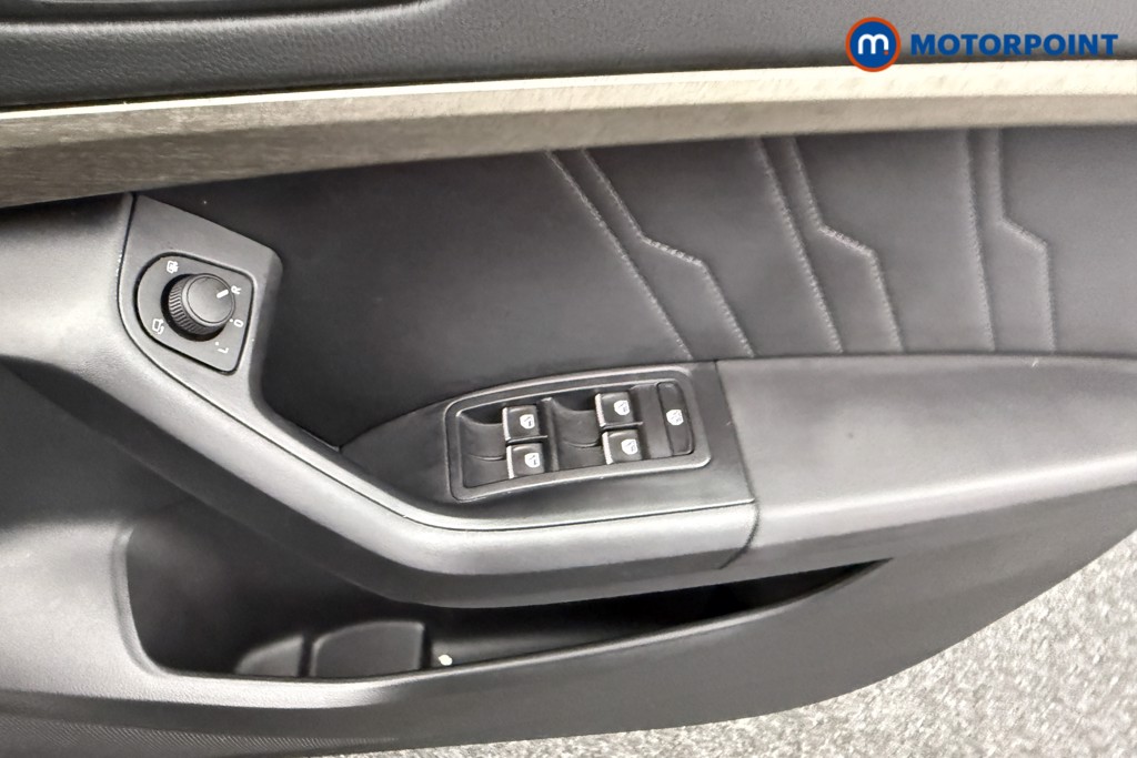 Seat Ateca Xperience Lux Automatic Petrol SUV - Stock Number (1534755) - 18th supplementary image
