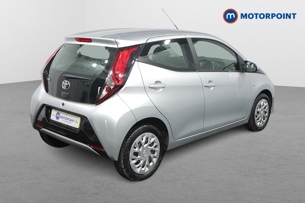 Toyota Aygo X-Play Manual Petrol Hatchback - Stock Number (1535824) - Drivers side rear corner