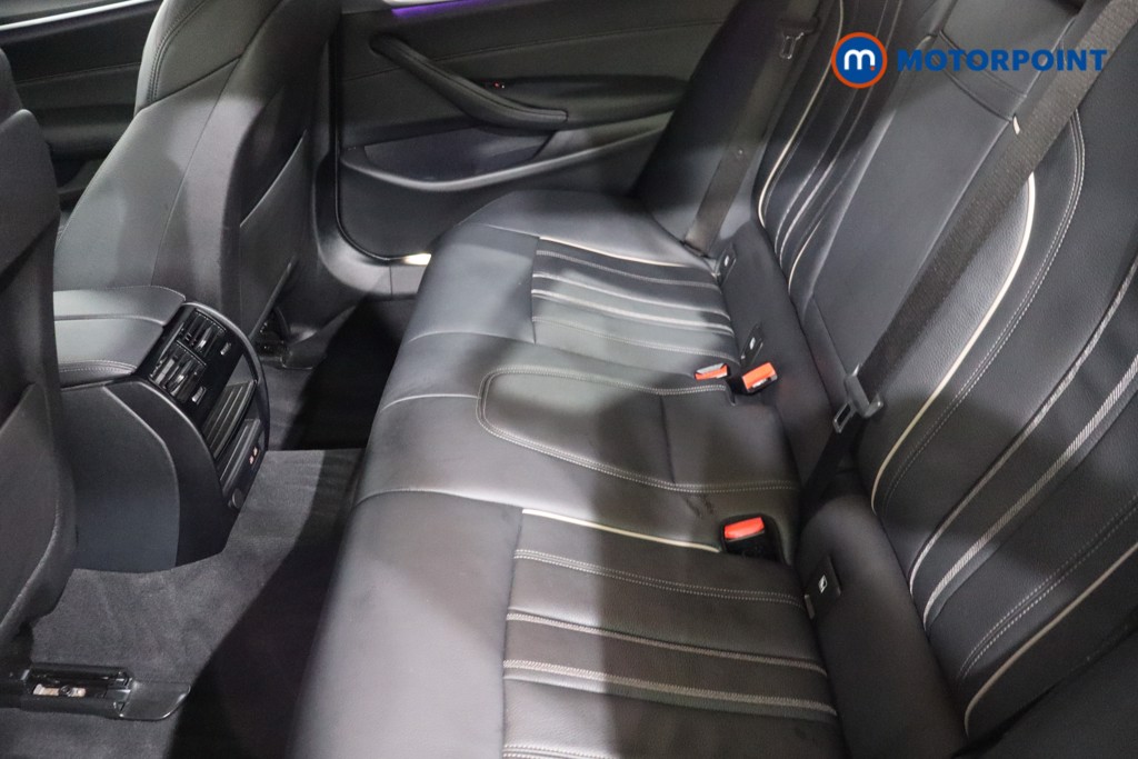 BMW 5 Series M Sport Automatic Petrol Plug-In Hybrid Estate - Stock Number (1536115) - 5th supplementary image