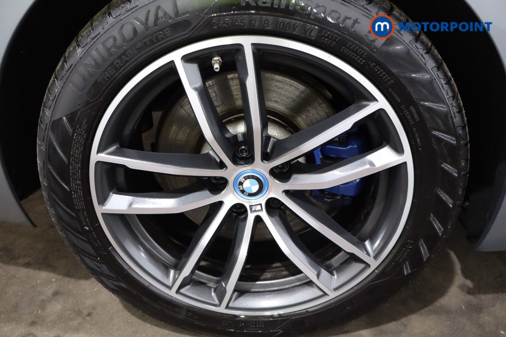 BMW 5 Series M Sport Automatic Petrol Plug-In Hybrid Estate - Stock Number (1536115) - 11th supplementary image