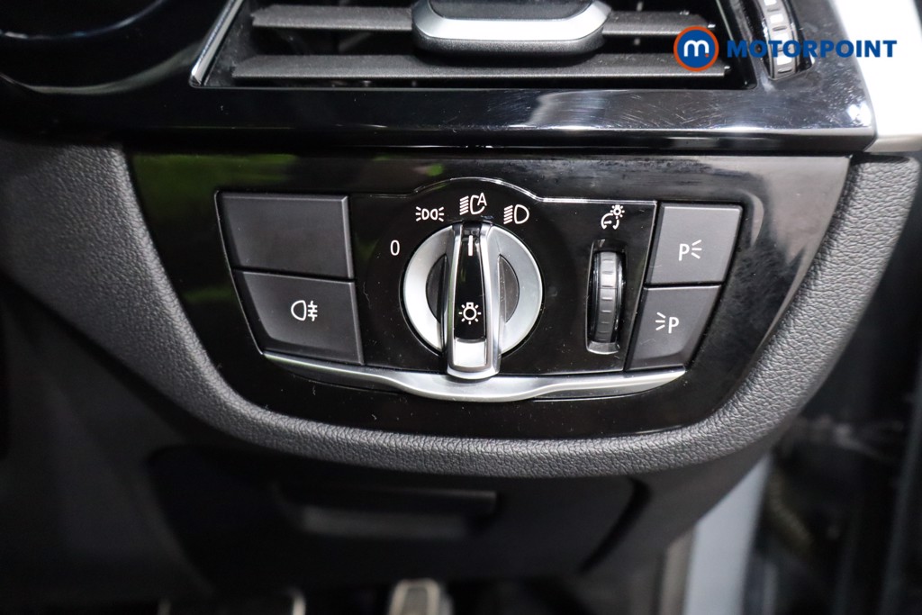 BMW 5 Series M Sport Automatic Petrol Plug-In Hybrid Estate - Stock Number (1536115) - 22nd supplementary image
