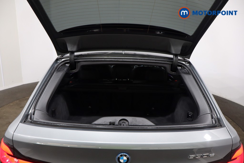 BMW 5 Series M Sport Automatic Petrol Plug-In Hybrid Estate - Stock Number (1536115) - 34th supplementary image