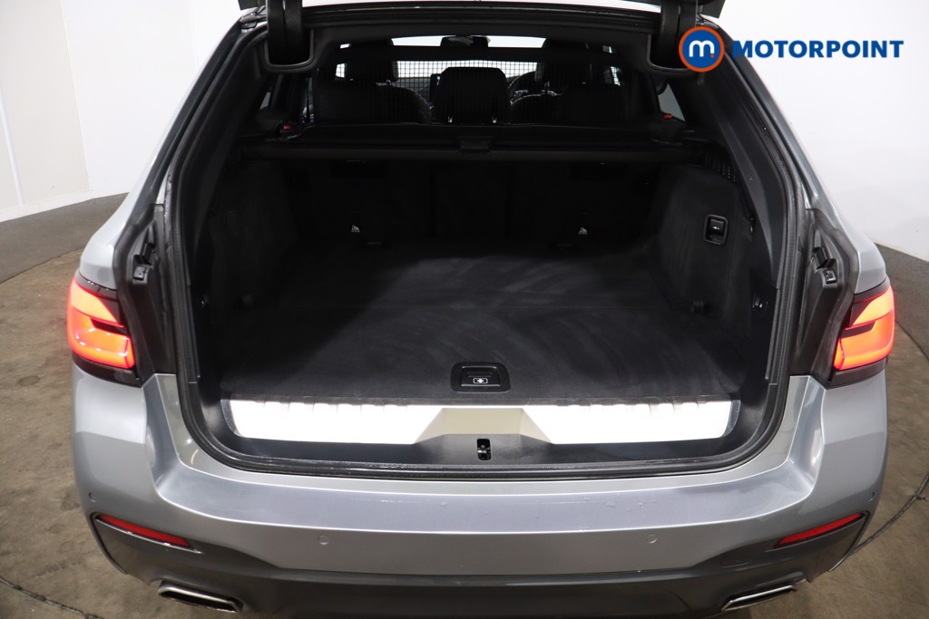BMW 5 Series M Sport Automatic Petrol Plug-In Hybrid Estate - Stock Number (1536115) - 35th supplementary image