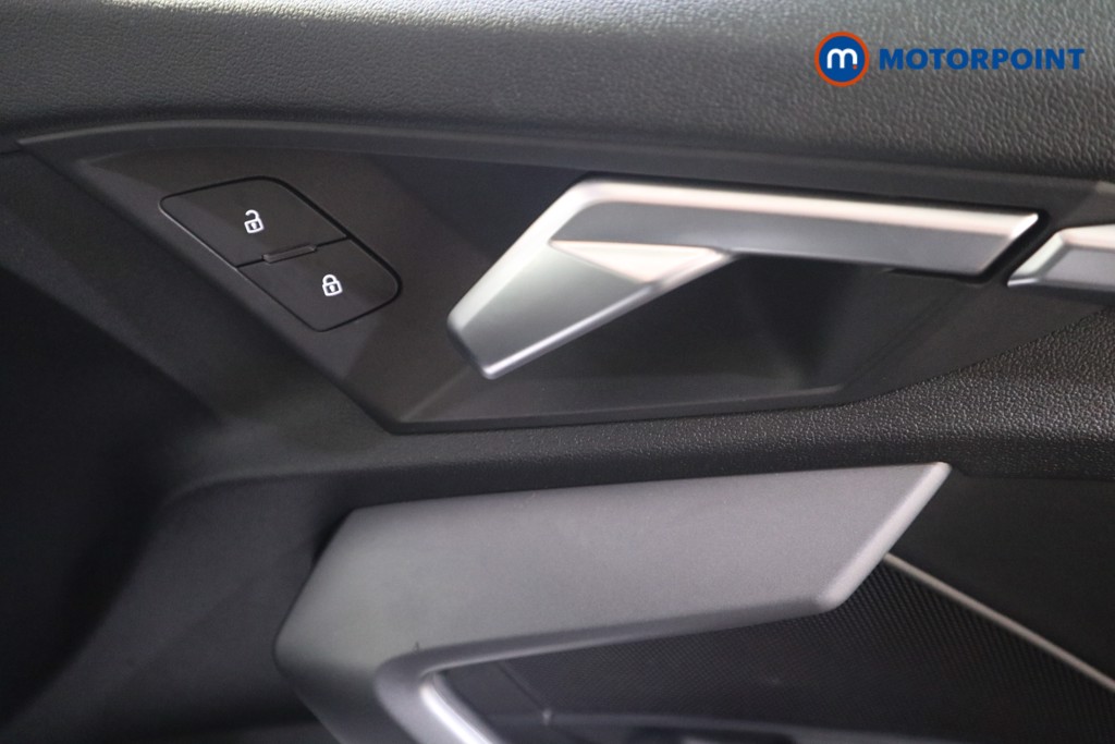 Audi A3 S Line Automatic Petrol Hatchback - Stock Number (1536831) - 11th supplementary image