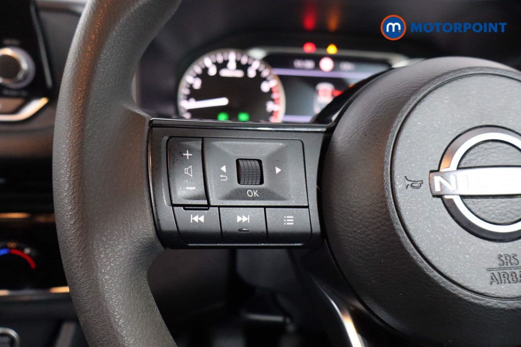 Nissan Qashqai Visia Manual Petrol SUV - Stock Number (1536341) - 7th supplementary image