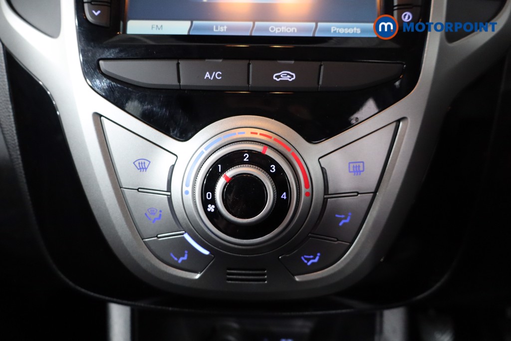 Hyundai Ix20 Premium Nav Manual Petrol People Carrier - Stock Number (1539540) - 18th supplementary image