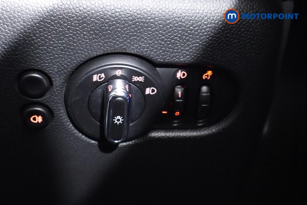 Mini Hatchback Cooper Exclusive Manual Petrol Hatchback - Stock Number (1528021) - 12th supplementary image