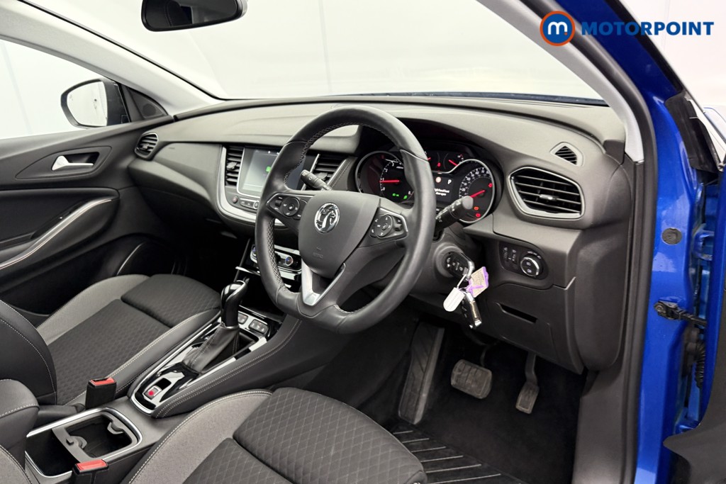 Vauxhall Grandland X Sri Nav Automatic Petrol SUV - Stock Number (1532531) - 4th supplementary image