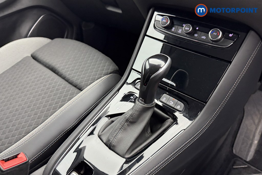 Vauxhall Grandland X Sri Nav Automatic Petrol SUV - Stock Number (1532531) - 11th supplementary image