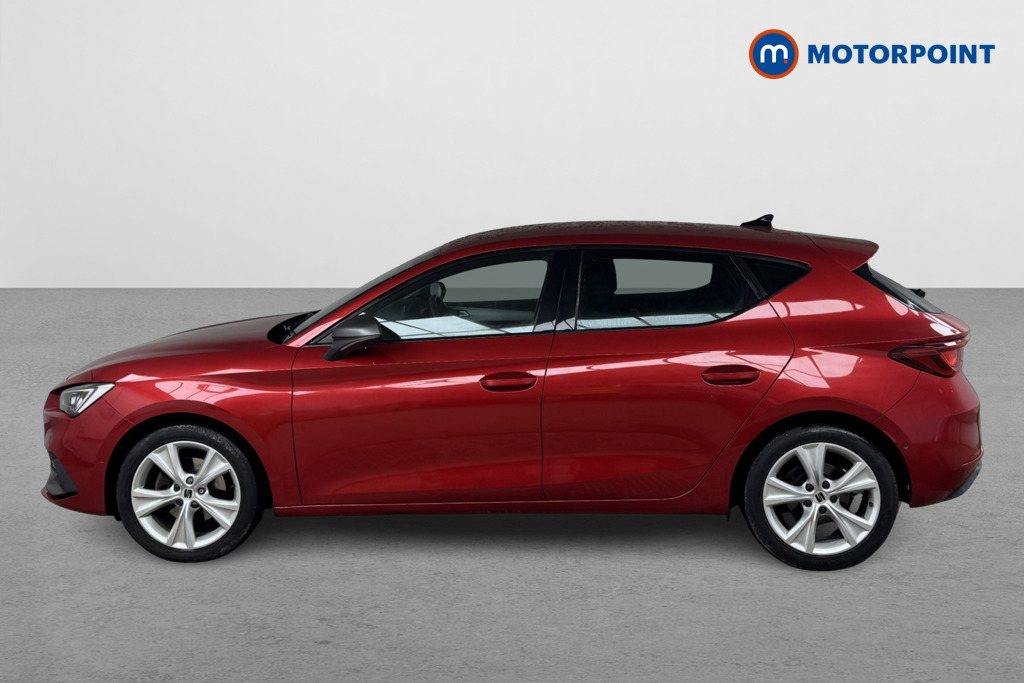 Seat Leon FR Manual Petrol Hatchback - Stock Number (1536160) - Passenger side