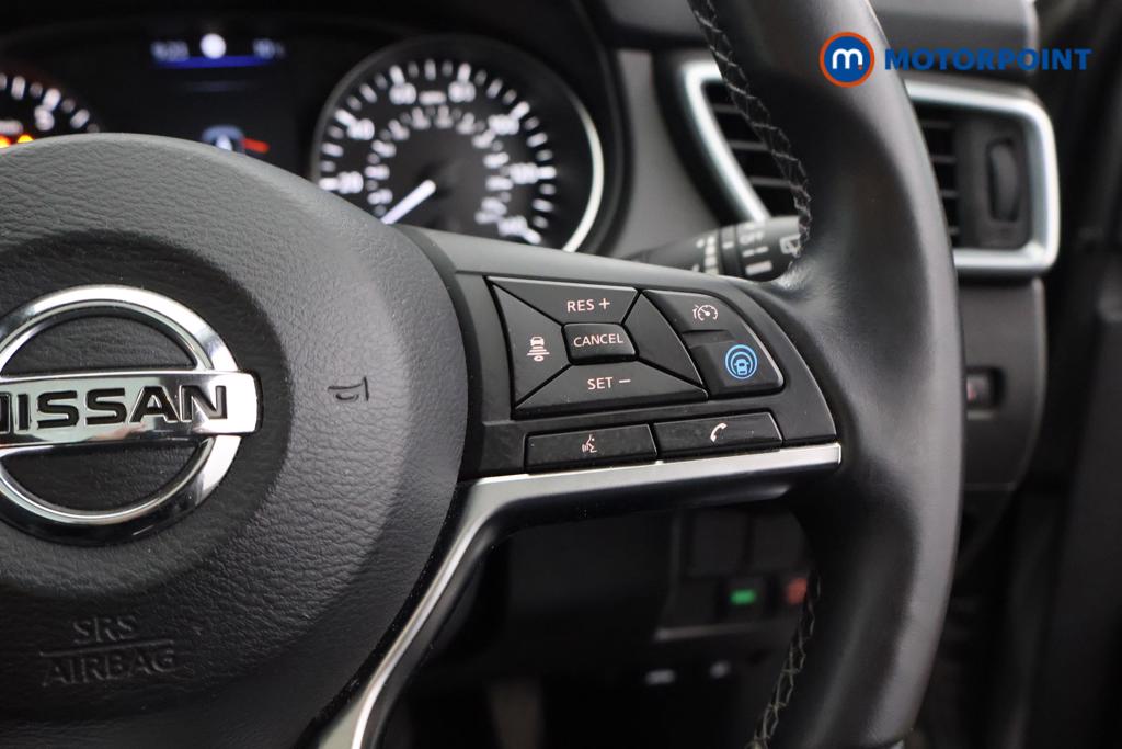 Nissan Qashqai Tekna Automatic Petrol SUV - Stock Number (1536653) - 3rd supplementary image