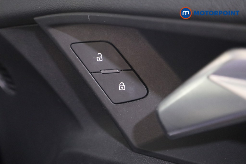 Audi A3 S Line Automatic Petrol Hatchback - Stock Number (1536756) - 39th supplementary image