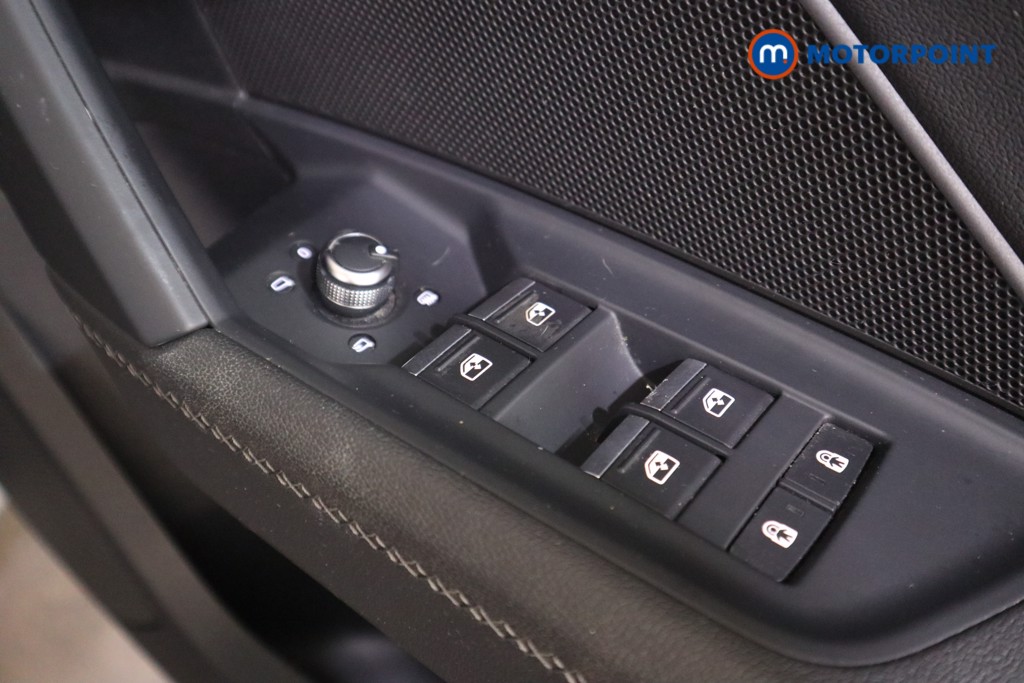 Audi A3 S Line Automatic Petrol Hatchback - Stock Number (1536756) - 40th supplementary image