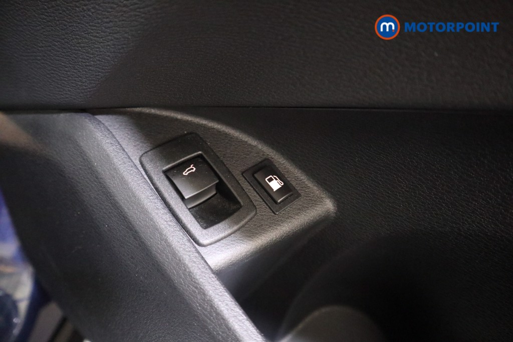 BMW X1 Xline Automatic Petrol Plug-In Hybrid SUV - Stock Number (1537134) - 12th supplementary image