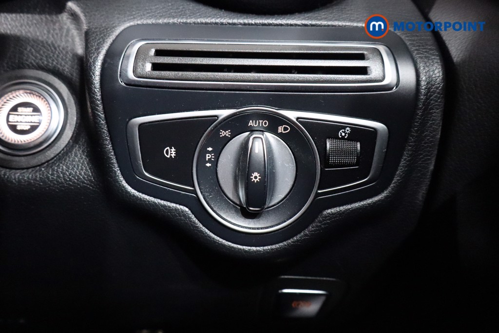Mercedes-Benz C Class Sport Automatic Petrol Saloon - Stock Number (1538054) - 18th supplementary image