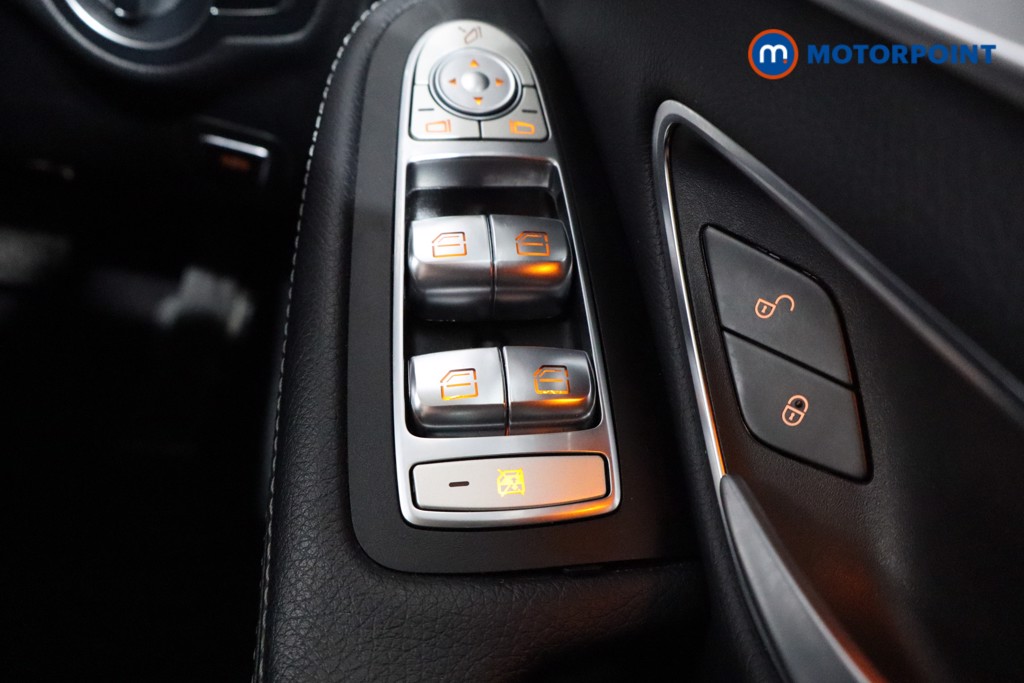 Mercedes-Benz C Class Sport Automatic Petrol Saloon - Stock Number (1538054) - 19th supplementary image