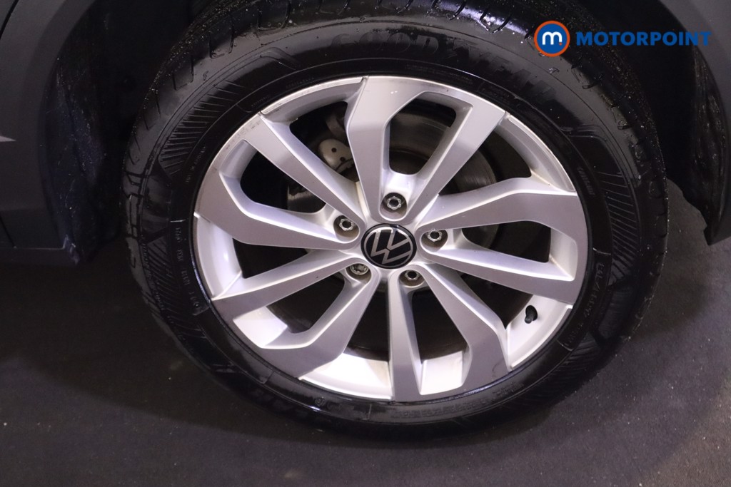 Volkswagen T-Roc Life Manual Petrol SUV - Stock Number (1538330) - 18th supplementary image